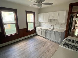 53 Hancock St FLOOR 3, Dorchester, MA 02125