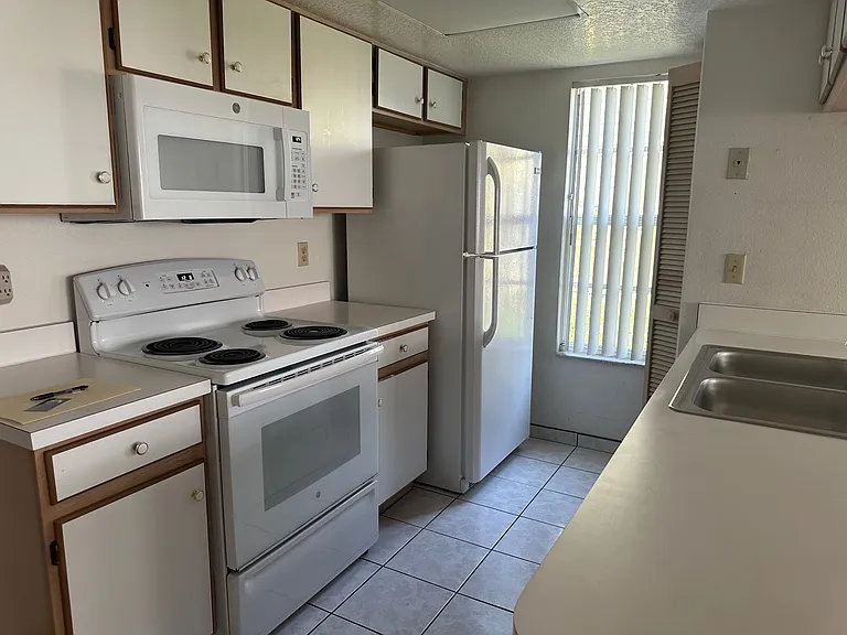 2031 Royal Bay Blvd #71 — Photo 30