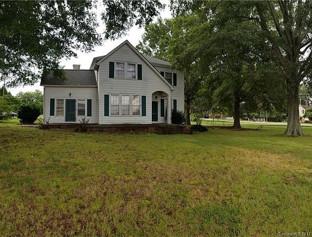 1st image of 102 McLurd Dr