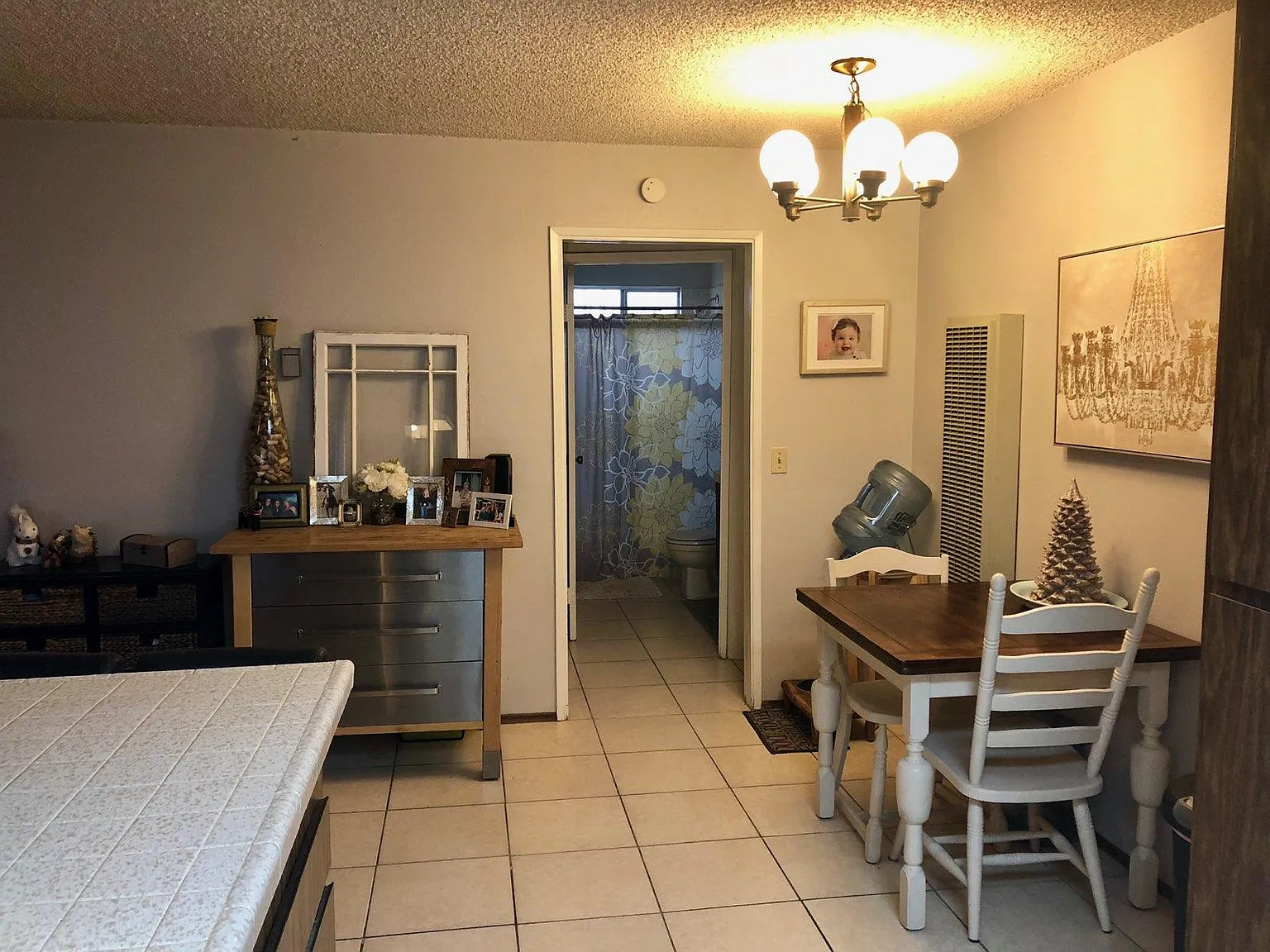 1 bed, 650 sqft, $2,100 — Photo 3