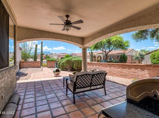1873 E Cliff Swallow Trl, Green Valley, AZ 85614