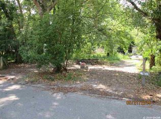 826 NE 18th Ter, Gainesville, FL 32641