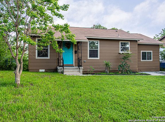 3rd image of 538 Cravens Ave
