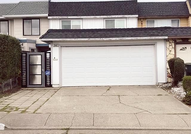 1st image of 2442 Williamsburg Ct