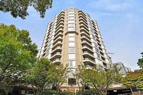 1045 Quayside Dr #605 Photo 1