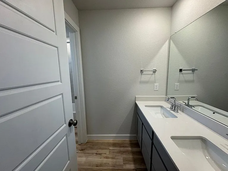 5935 W Hausman Rd — Photo 18