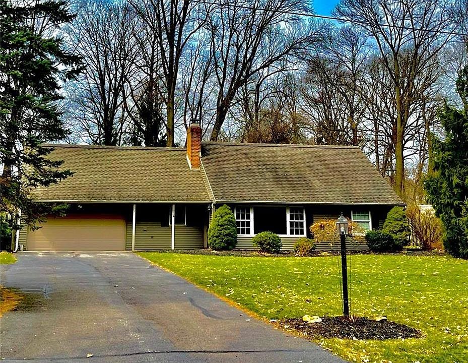 1st image of 274 Beechwood Dr