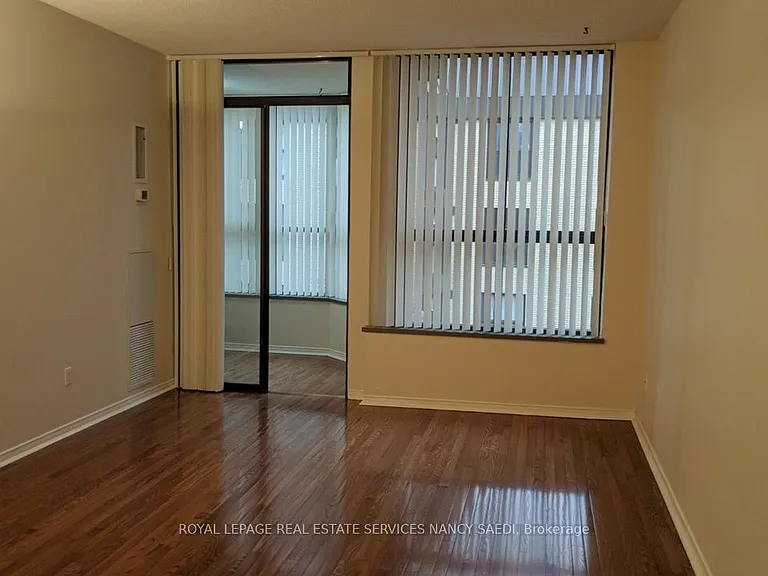 211 Saint Patrick St #Penthouse 6 — Photo 26