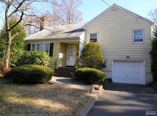 235 Brookside Ave, Ridgewood, NJ 07450