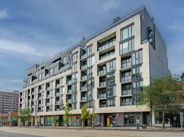 840 Saint Clair Ave W #7, Toronto, ON M6C 0A4