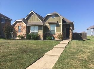 2021 Autumn Lake Dr, Bryan, TX 77807