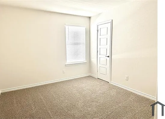 7404 Alfriston Pl — Photo 13