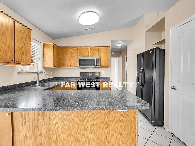 5725 N Pawnee Dr — Photo 11