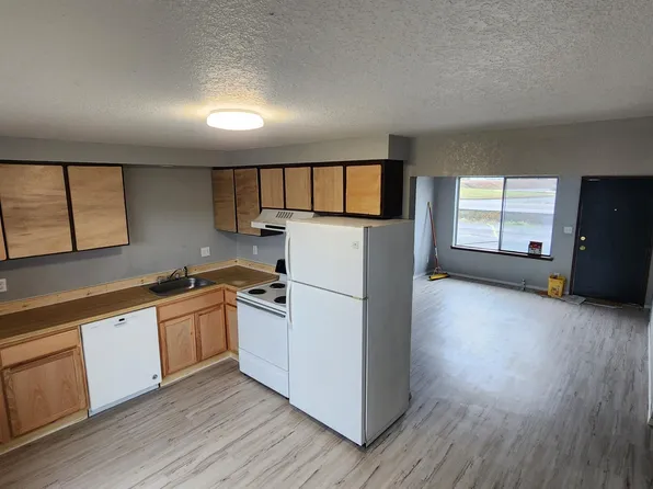 (undisclosed Address), Roseburg, OR 97471