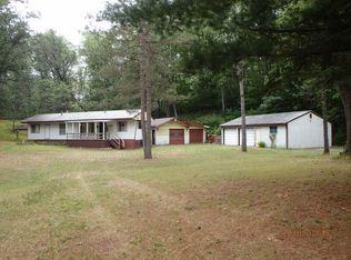 2111 Beatrice Rd, Harrison, MI 48625