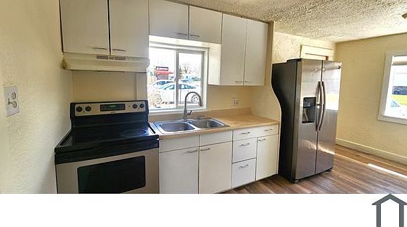 5th image of 4545 W Center Ave