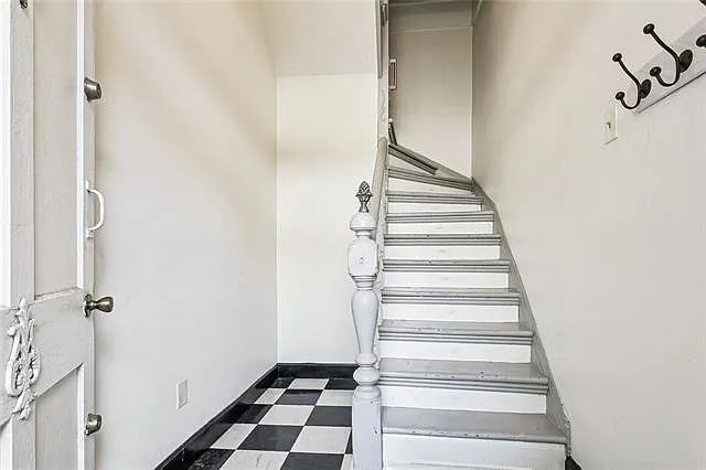 3646 Camp St #UPPER — Photo 4