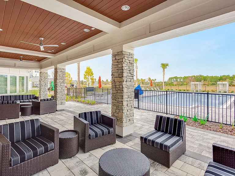 The Palms at Town Center — Photo 14