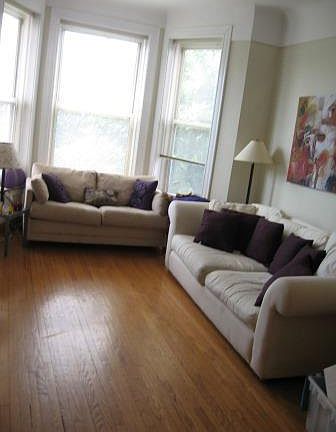 5th image of 1154 W Newport Ave APT 1