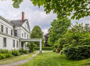 25 Summer St, Kennebunk, ME 04043