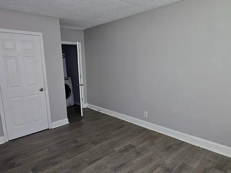 1702 Gales St NE #3 — Photo 3