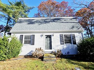 271 Plymouth Ave, Wareham, MA 02571