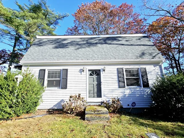 271 Plymouth Ave, Wareham, MA 02571