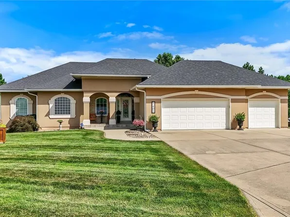 1401 Ann Cir, Excelsior Springs, MO 64024
