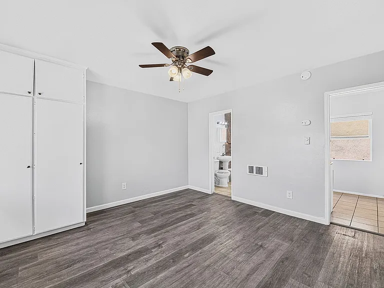 904 Atlantic Ave — Photo 8
