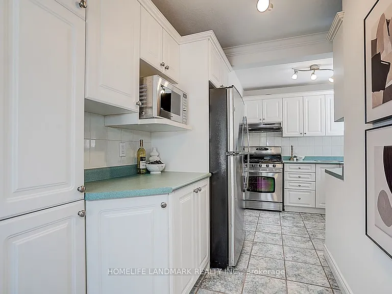 335 Willowdale Ave — Photo 19