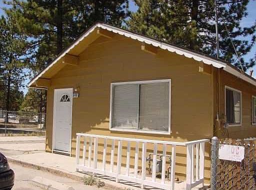3rd image of 545 W Big Bear Blvd