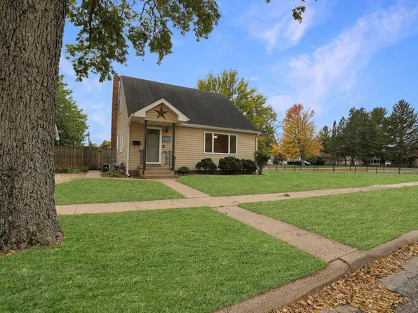 311 2nd Ave SW, Waverly, IA 50677