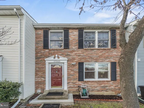 17543 Amity Dr, Gaithersburg, MD 20877