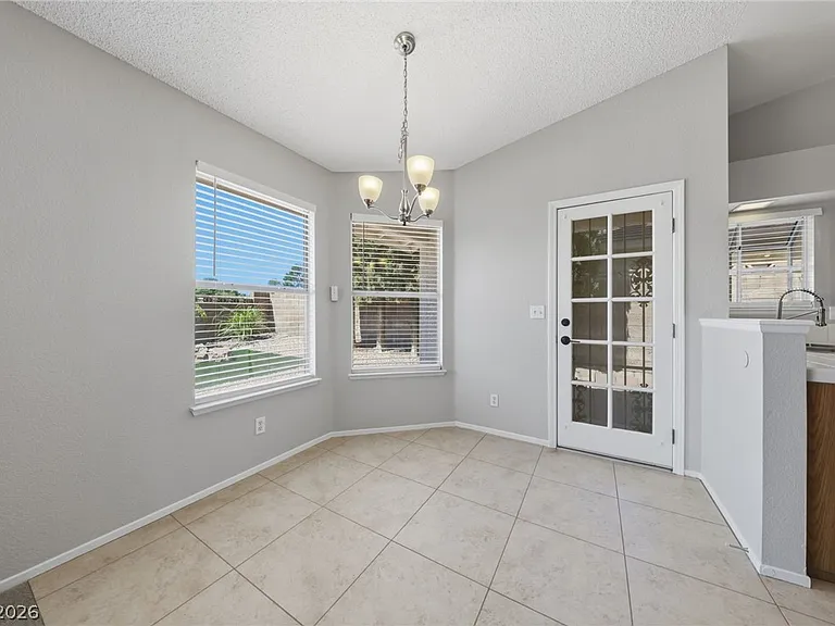 735 Stonecliff Way — Photo 16