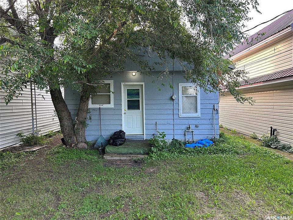 1st image of 101B 1st AVENUE W