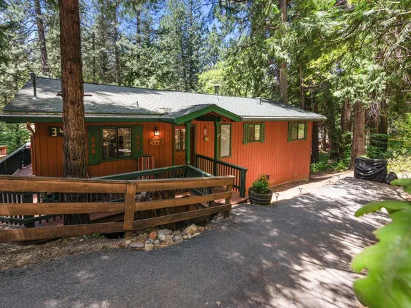 3465 Lakemont Dr, Arnold, CA 95223