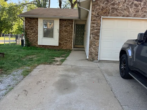 8922 W Nantucket St #8922, Wichita, KS 67212