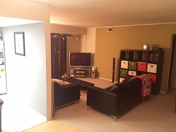 3rd image of 4955 W 134th Pl APT 3D