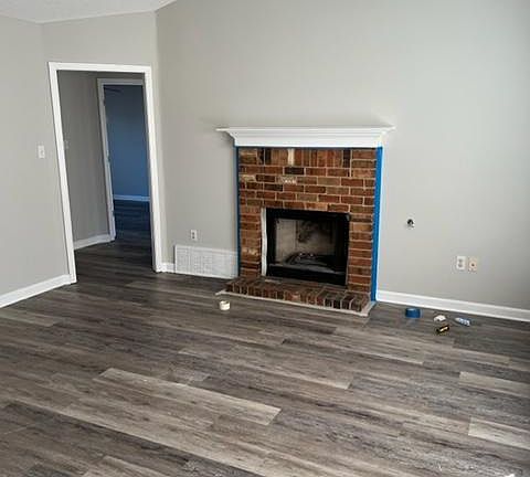 4th image of 1189 Central Park Cv