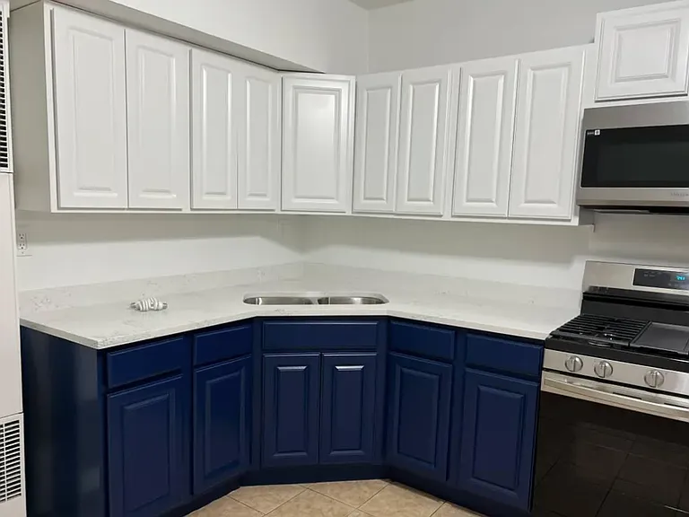 2943 N Fairfield Ave #B — Photo 10