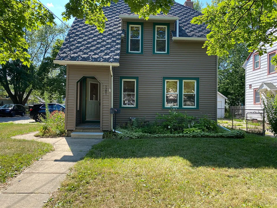 1201 N Jenison Ave