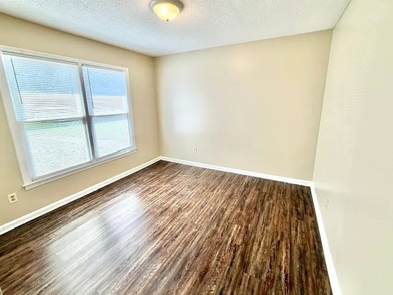 876 Wood Cade Cv — Photo 16