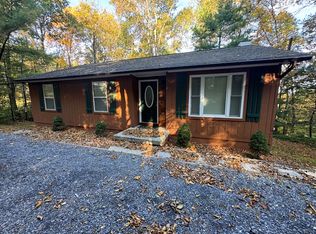 415 Inca Rd, Linden, VA 22642