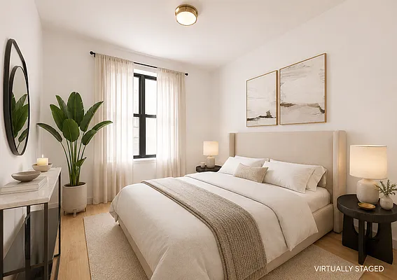 Bedroom, photo 1