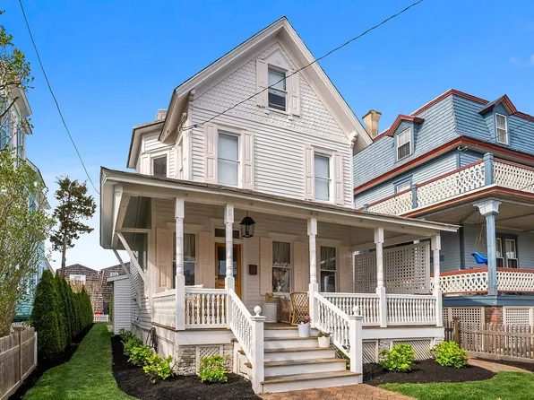 917 Stockton Ave, Cape May, NJ 08204