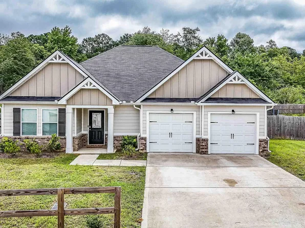 658 5th St NW, Arab, AL 35016