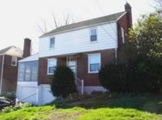 1050 McCoy Rd, Mc Kees Rocks, PA 15136