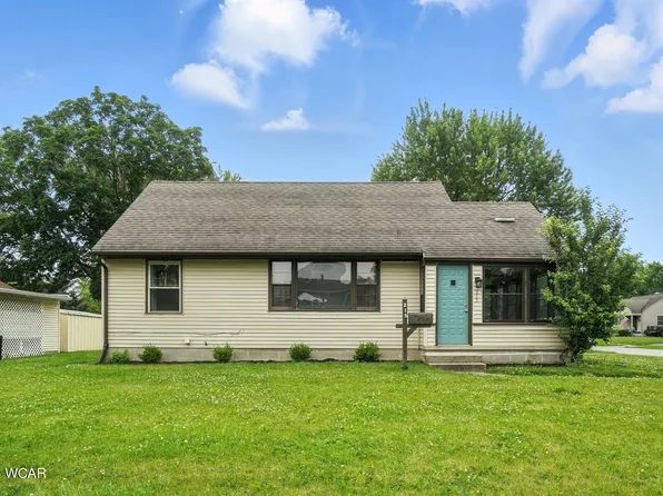 215 Blackburn Dr, Lima, OH 45805