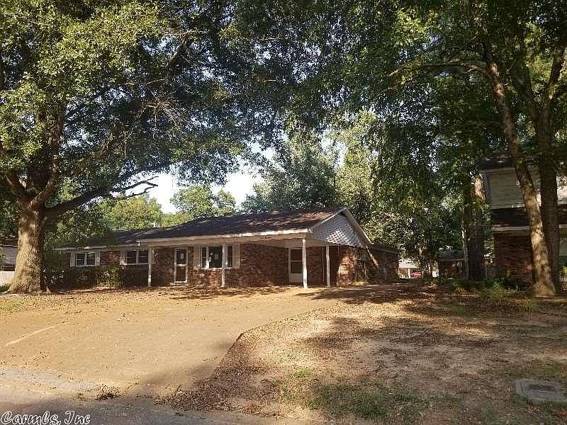 1st image of 1014 Highland Dr