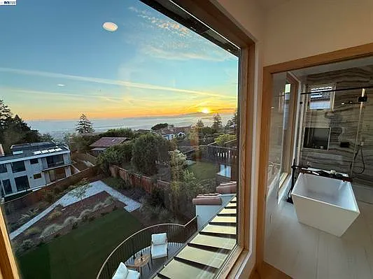 1024 Grizzly Peak Blvd — Photo 25